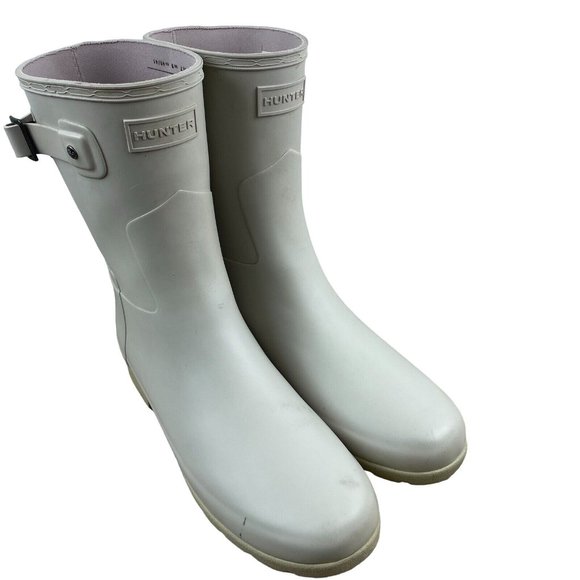 Hunter Shoes - HUNTER Original Refined Short Rubber Rain Boots in Shaded White Size 9